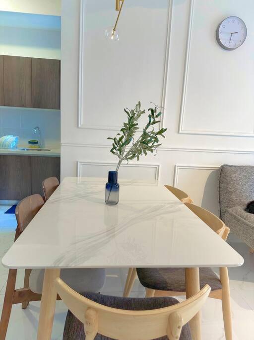 Netflix Two Bedroom Troika Kota Bharu Homestay 118 Exterior photo